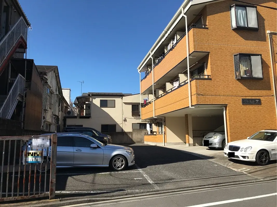 板橋区栄町　月極駐車場